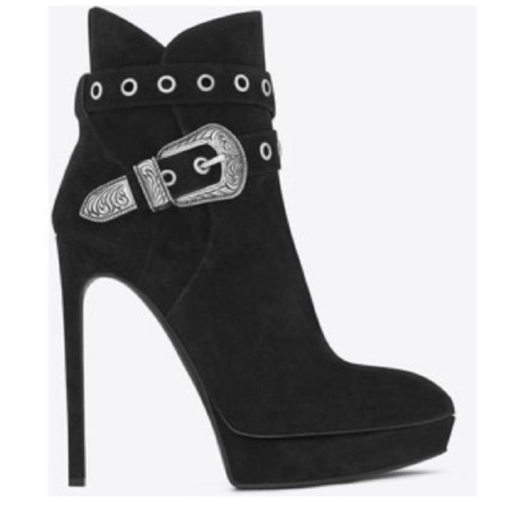 Saint Laurent
Janis Western Buckle Ysl Suede Boots